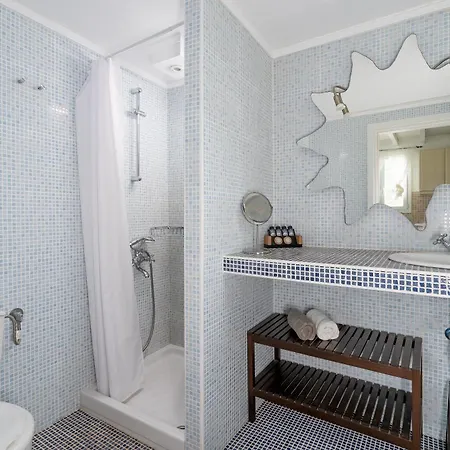 Appart hôtel Seaside Luxury Suites, Infinity Pool By Explore Andros