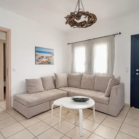 Appart hôtel Seaside Luxury Suites, Infinity Pool By Explore Andros Kipri (Andros)