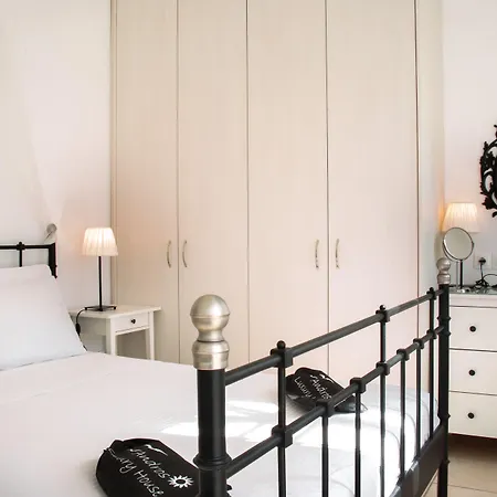 Appart hôtel Seaside Luxury Suites, Infinity Pool By Explore Andros Kipri (Andros)