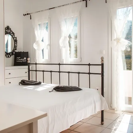 Seaside Luxury Suites, Infinity Pool By Explore Andros Appart hôtel 4*