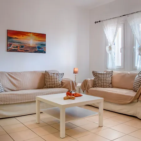 Seaside Luxury Suites, Infinity Pool By Explore Andros Kipri (Andros)