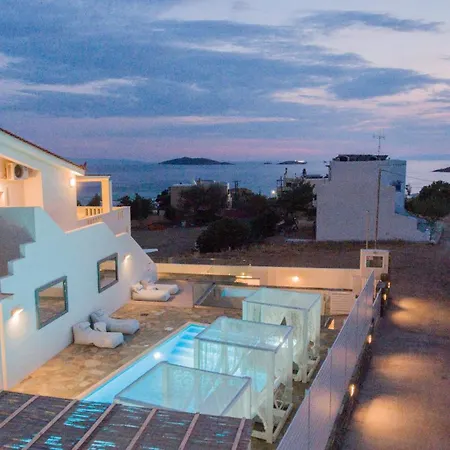 Ξενοδοχείο με διαμερίσματα Seaside Luxury Suites, Infinity Pool By Explore Andros 4*