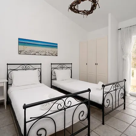 Seaside Luxury Suites, Infinity Pool By Explore Andros Aparthotel Kipri (Andros)