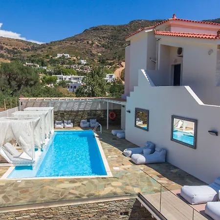 Ξενοδοχείο με διαμερίσματα Seaside Luxury Suites, Infinity Pool By Explore Andros