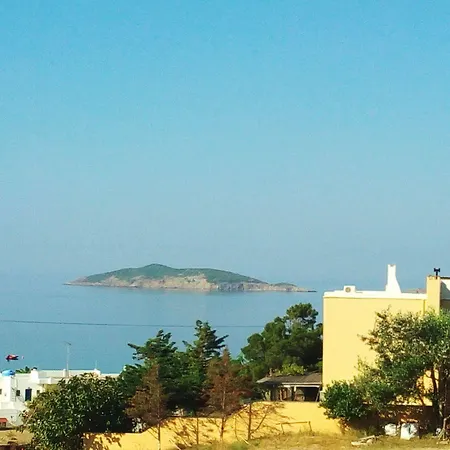 Aparthotel Seaside Luxury Suites, Infinity Pool By Explore Andros 3*