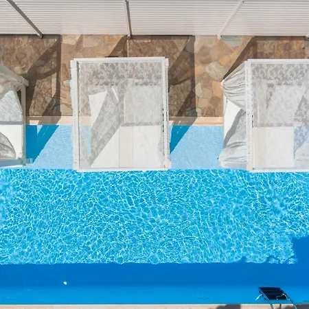 Seaside Luxury Suites, Infinity Pool By Explore Andros Aparthotel Kipri (Andros)