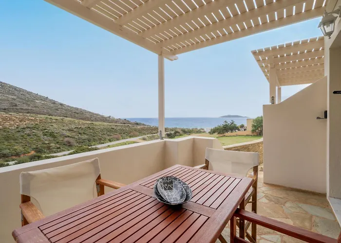 Seaside Luxury Suites, Infinity Pool By Explore Andros 4*