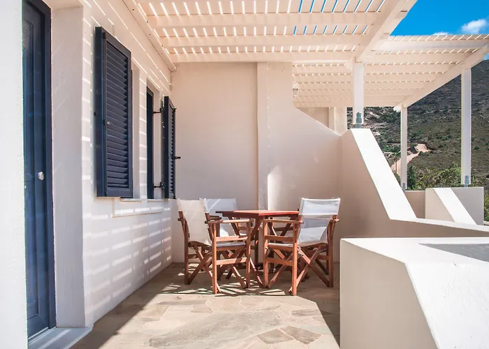 Seaside Luxury Suites, Infinity Pool By Explore Andros 4*