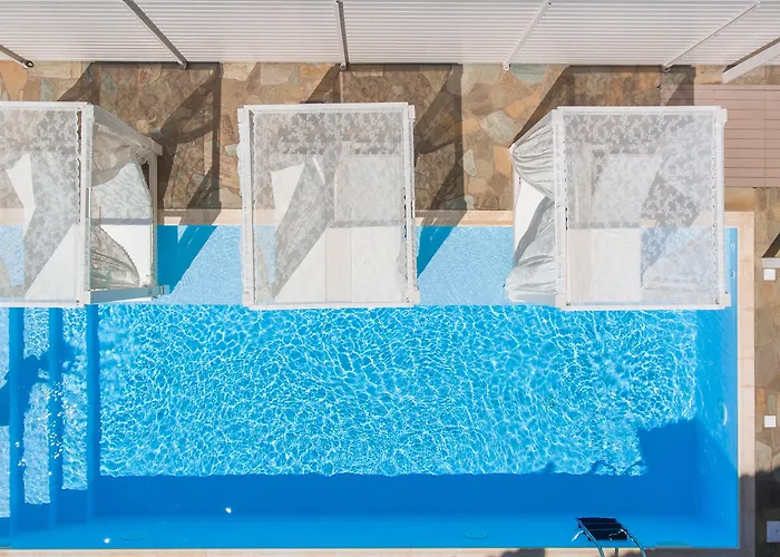 Seaside Luxury Suites, Infinity Pool By Explore Andros 4*