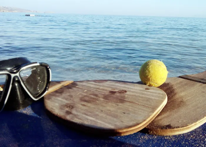 Seaside Luxury Suites, Infinity Pool By Explore Andros Ξενοδοχείο με διαμερίσματα 4*