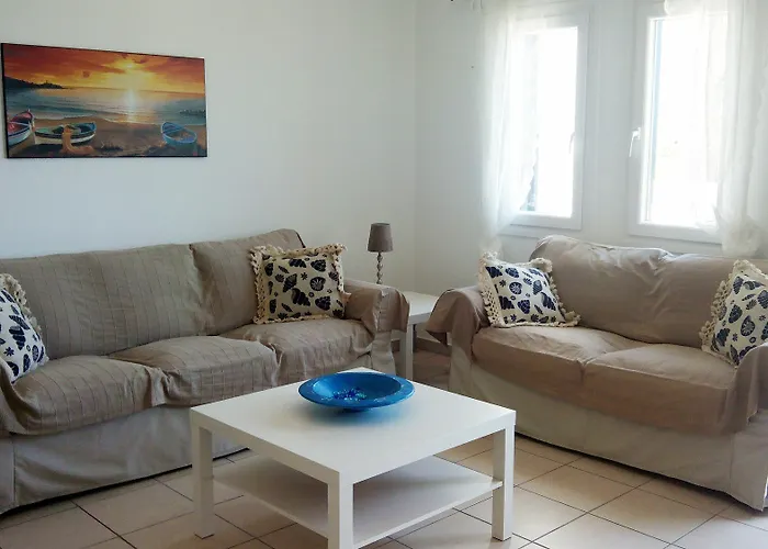 Seaside Luxury Suites, Infinity Pool By Explore Andros 4*